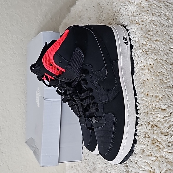 Nike Kids Air Force 1 - Picture 3 of 15